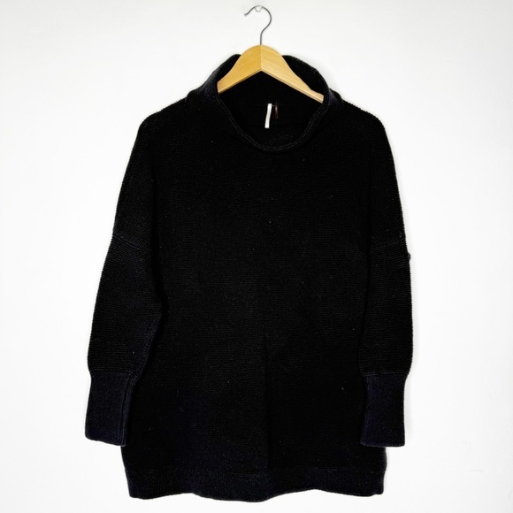 Free People Black High Neck Ottoman Slouchy Tunic Sweater Size Small - Picture 2 of 9